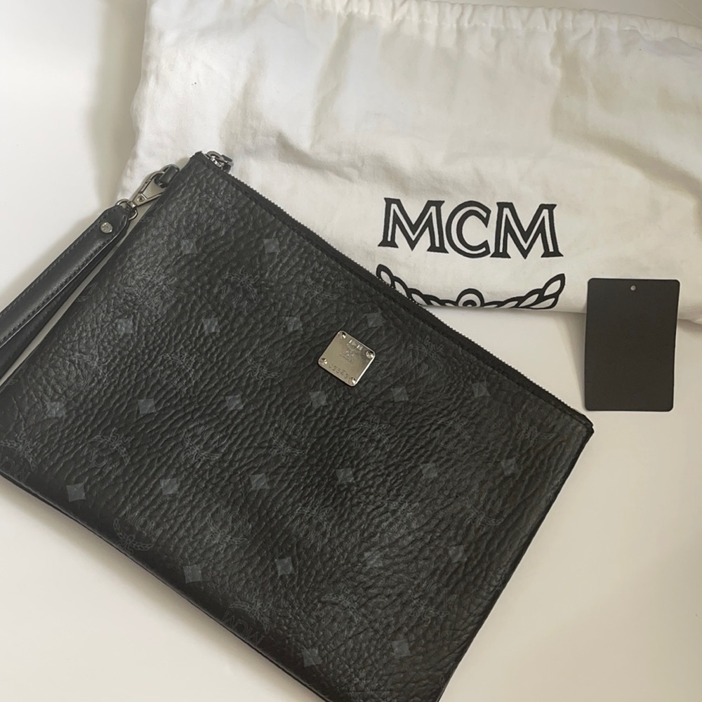 MCM Visetos Pouch/Wristlet
